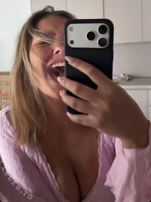 Videozeugs Nude Leaked Photo #118