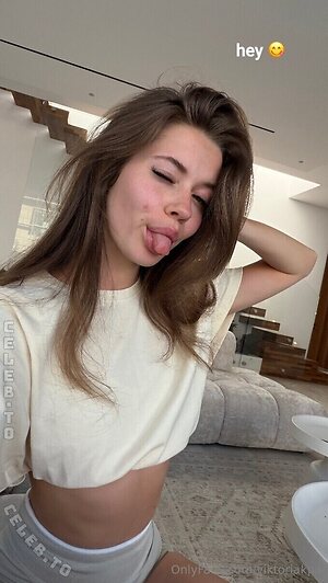 Viktoriakpa Nude Leaked Photo #63