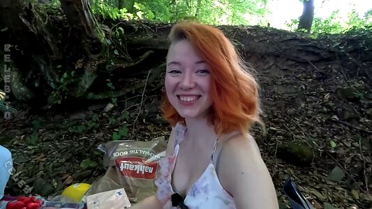 vleafnin Nude Leaked Photo #13
