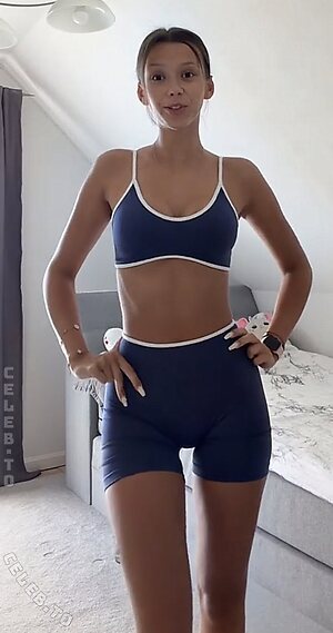 Weristalexandra Nude Leaked Photo #40