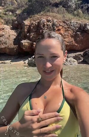 Wieke Nude Leaked Photo #30