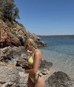 Wieke Nude Leaked Photo #31