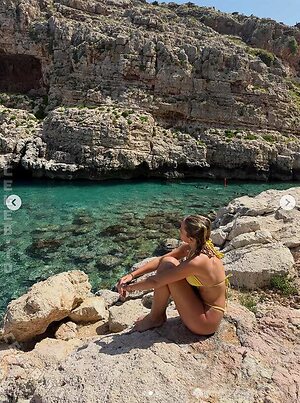 Wieke Nude Leaked Photo #35