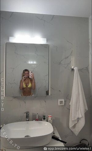 Wieke Nude Leaked Photo #68