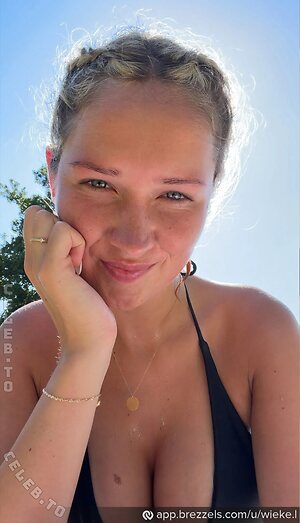 Wieke Nude Leaked Photo #82