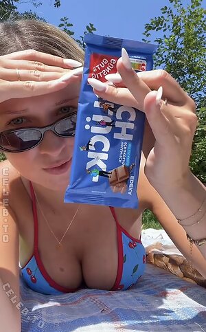 Wieke Nude Leaked Photo #93