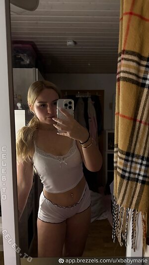 xbabymarie Nude Leaked Photo #21