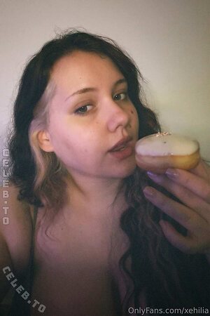 xehilia photo