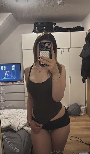 Xlinacute Nude Leaked Photo #9