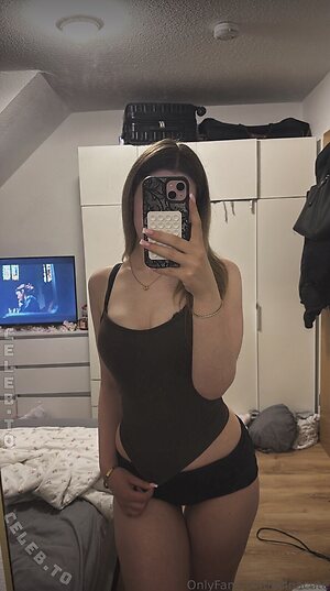 Xlinacute Nude Leaked Photo #48