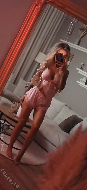 xoxoangelina Nude Leaked Photo #20