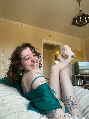 Xsunsub aka Sunny Daze Nude Leaked Photo #110