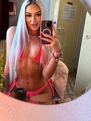 xxsavagebarbiexx Nude Leaked Photo #7