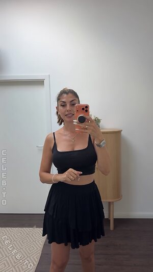 Yeliz Koc Nude Leaked Photo #49