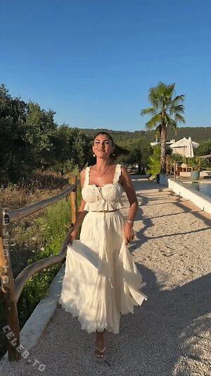 Yeliz Koc photo