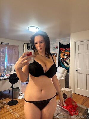 yellz0 photo