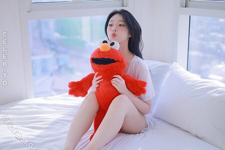 Yeonwoo Lee Nude Leaked Photo #280