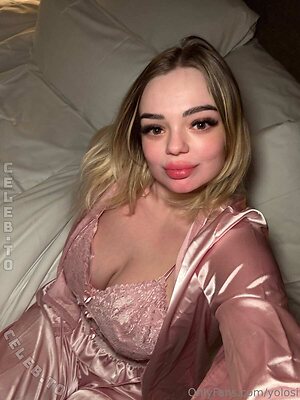 Yolosi Nude Leaked Photo #17