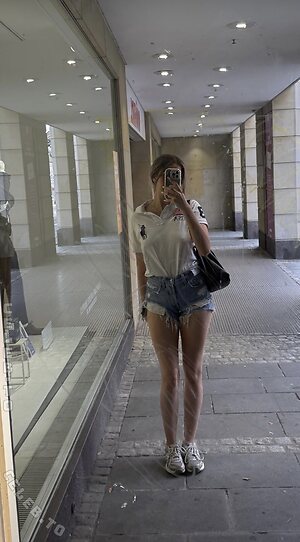 Yonca Nude Leaked Photo #39