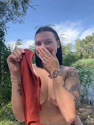 Yourfavxshelly Nude Leaked Photo #26
