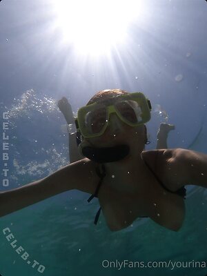 Yourina photo