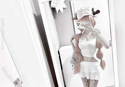 Yukionnadoll Nude Leaked Photo #4