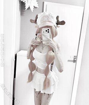 Yukionnadoll Nude Leaked Photo #7