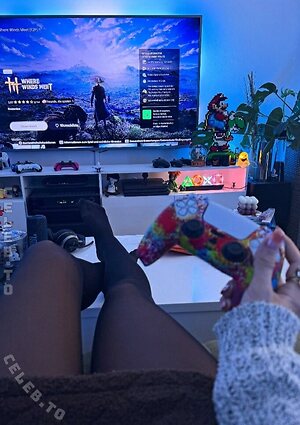 Yve.gaming Nude Leaked Photo #13