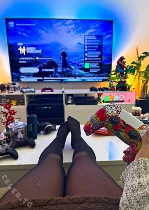 Yve.gaming Nude Leaked Photo #14