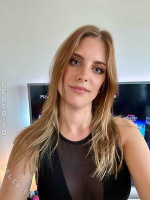 Yve.gaming Nude Leaked Photo #27