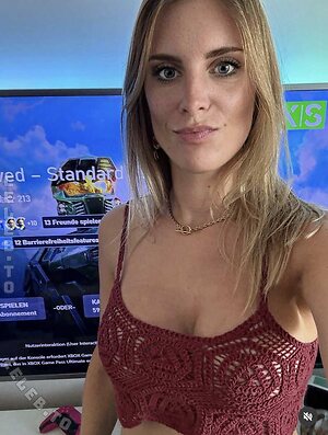 Yve.gaming photo