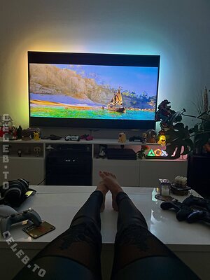 Yve.gaming Nude Leaked Photo #103