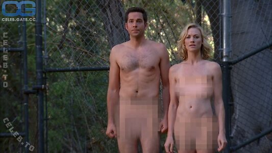 Yvonne Strahovski More Nude Photos