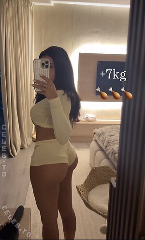 Zara secret Nude Leaked Photo #24