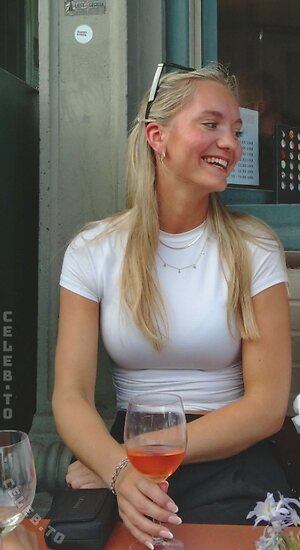 Zarah Ellen Nude Leaked Photo #27