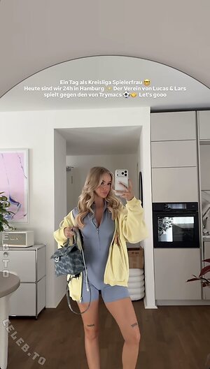 Zclina Nude Leaked Photo #47