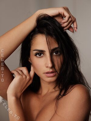 Zeina Nude Leaked Photo #149