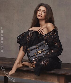 Zendaya Nude Leaked Photo #52