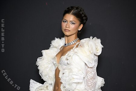 Zendaya Nude Leaked Photo #151