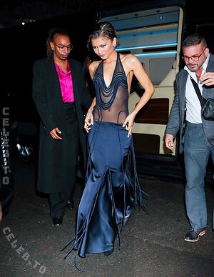Zendaya Nude Leaked Photo #168