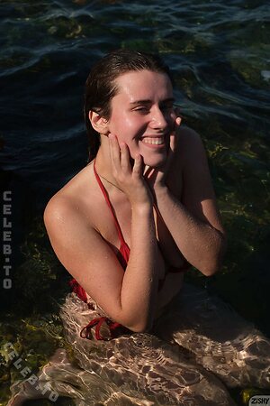 Zishy Nude Leaked Photo #1066