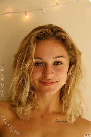 Zishy Nude Leaked Photo #1227