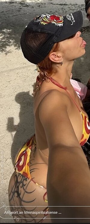Zoe *333* Nude Leaked Photo #46