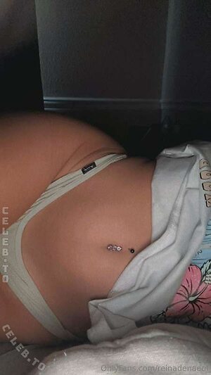 zoeyava photo