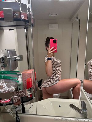 zoeyava Nude Leaked Photo #453